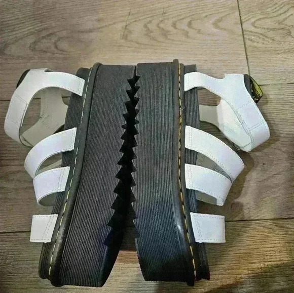 NEW Dr. Martens BLAIRE QUAD FISHERMAN  LEATHER STRAP SANDALS - Picture 3 of 5